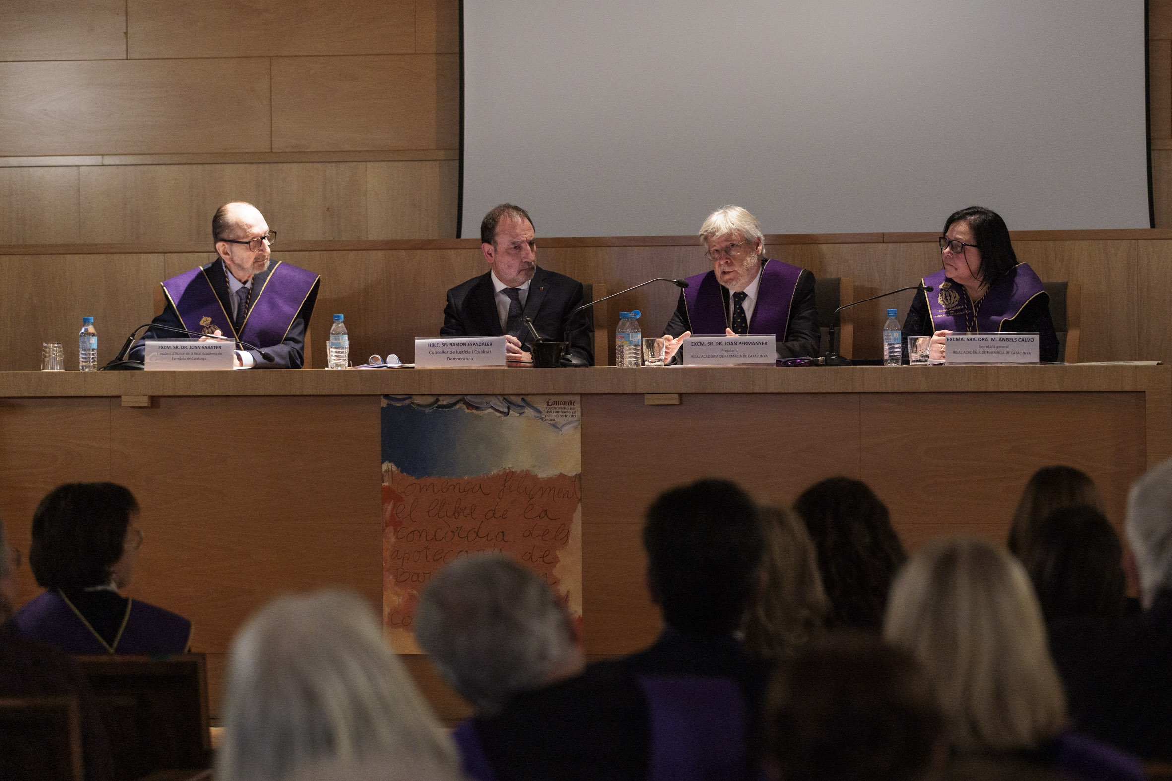 Sesión Extraordinaria Inaugural de Curso del año 2025 | Reial Acadèmia de  Farmàcia de Catalunya