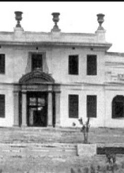 1925 Edifici dels Laboratorios del Norte de España. El Masnou. En un principi, l’edifici principal era simètric i a un costat hi havia el magatzem.